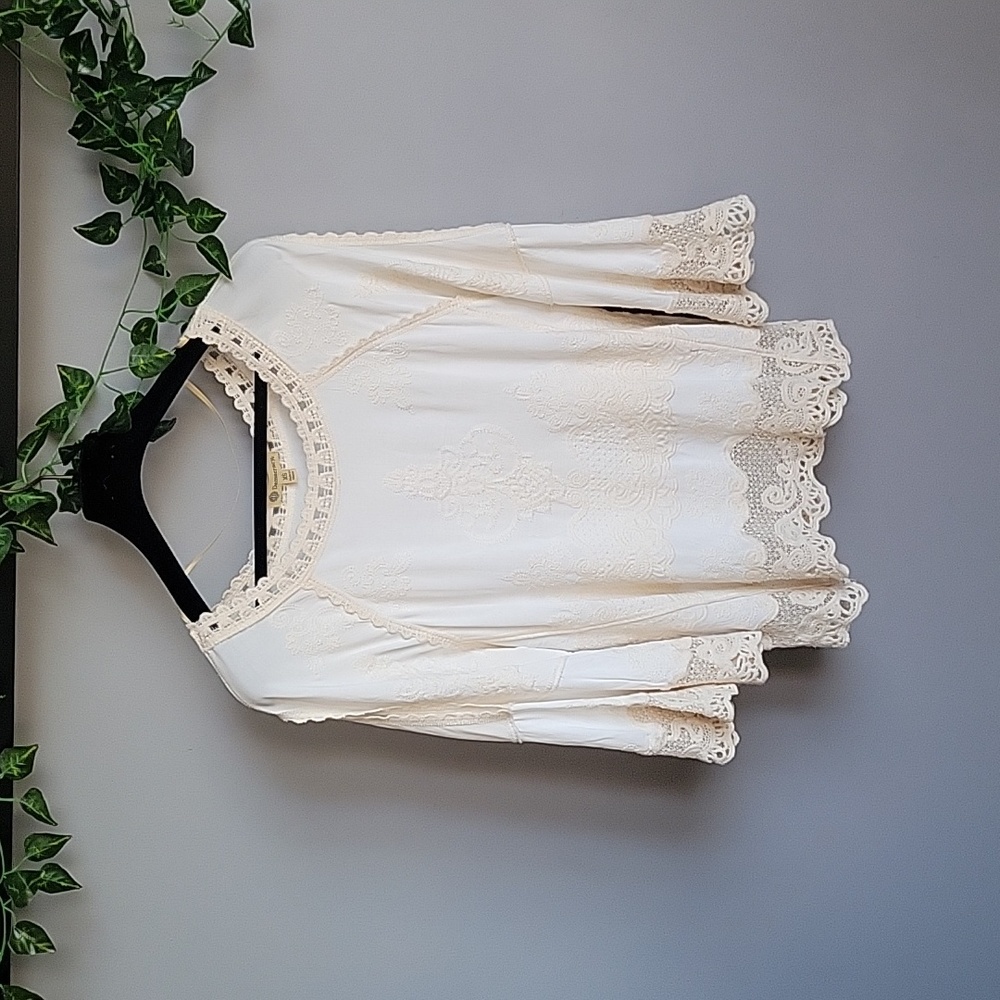 Democracy Boho peasant blouse crochet embroidery flutter sleeve cold shoulder
